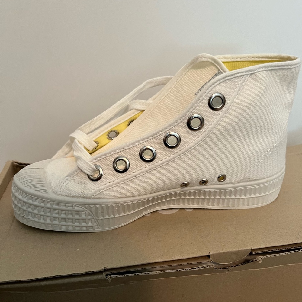 Novesta Star Dribble High Sneakers (Size EU 35)